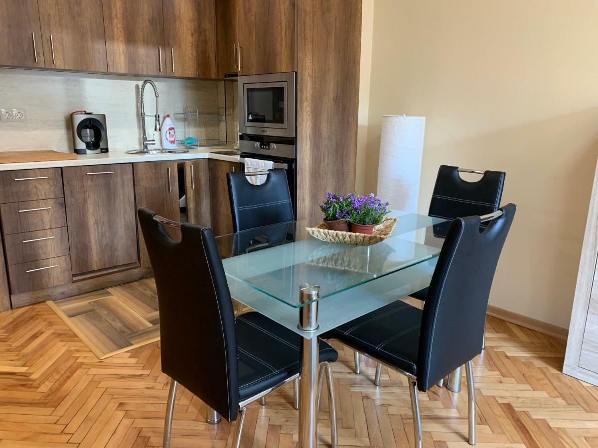 Stambolijski 26 Apartment Sofia Luaran gambar